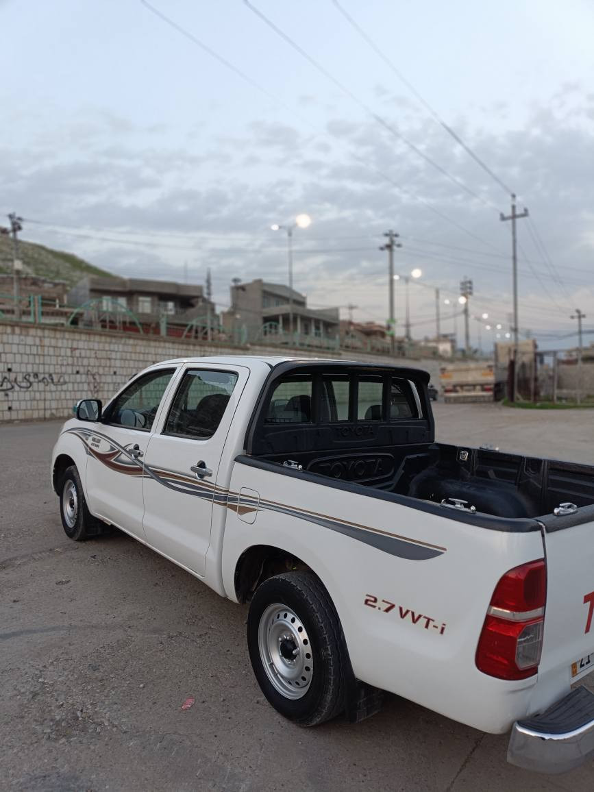 مەرزێە مۆدێل2008 سە نەوی تازە 
گێڕ مە کینە اکسل دوکەڵ بە شەرت فیتر
دووپارچە و پەڵەێە بۆێاخی هە ێە
سەێارە کە نمونەێە بێ ساردشوختە ماڵی دۆستە بە شەرت هە موو گێانی دەیفرۆشم
سعر132گەڵا
ژم***********
***********شوێن سیدسادق السليمانية, العراق
