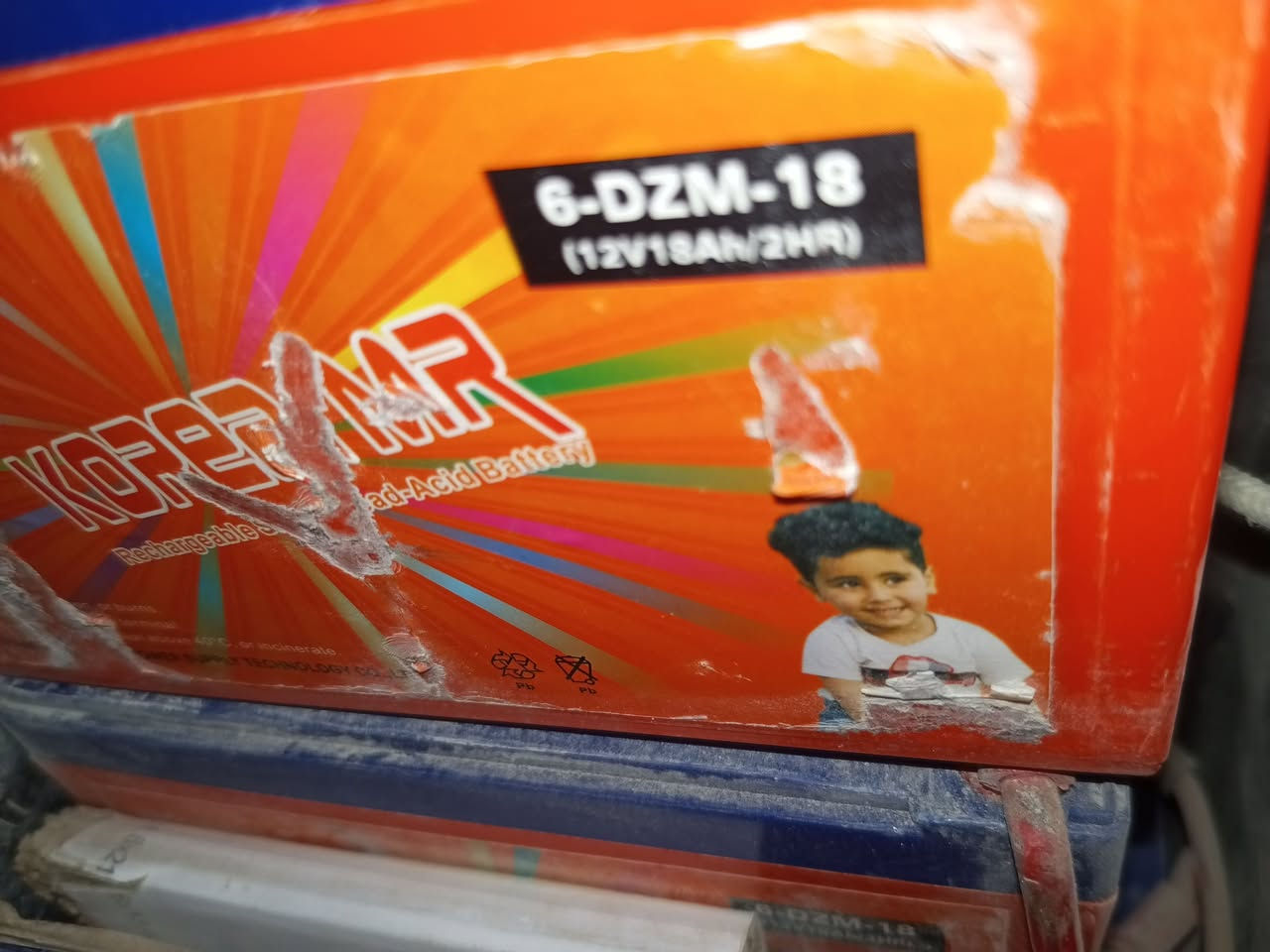 السلام عليكم دراجة شحن مستخدمة شهر ونص نظيفة سعرها 380وبيها مجال مكاني ديالى بعقوبة الاتصال ***********
