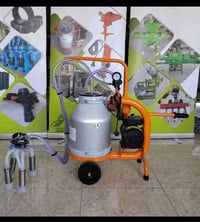 حلابة الجاموس والابقار  المنشأ تركي محرك كهرباء سنكل 2800 دورة بالدقيق...