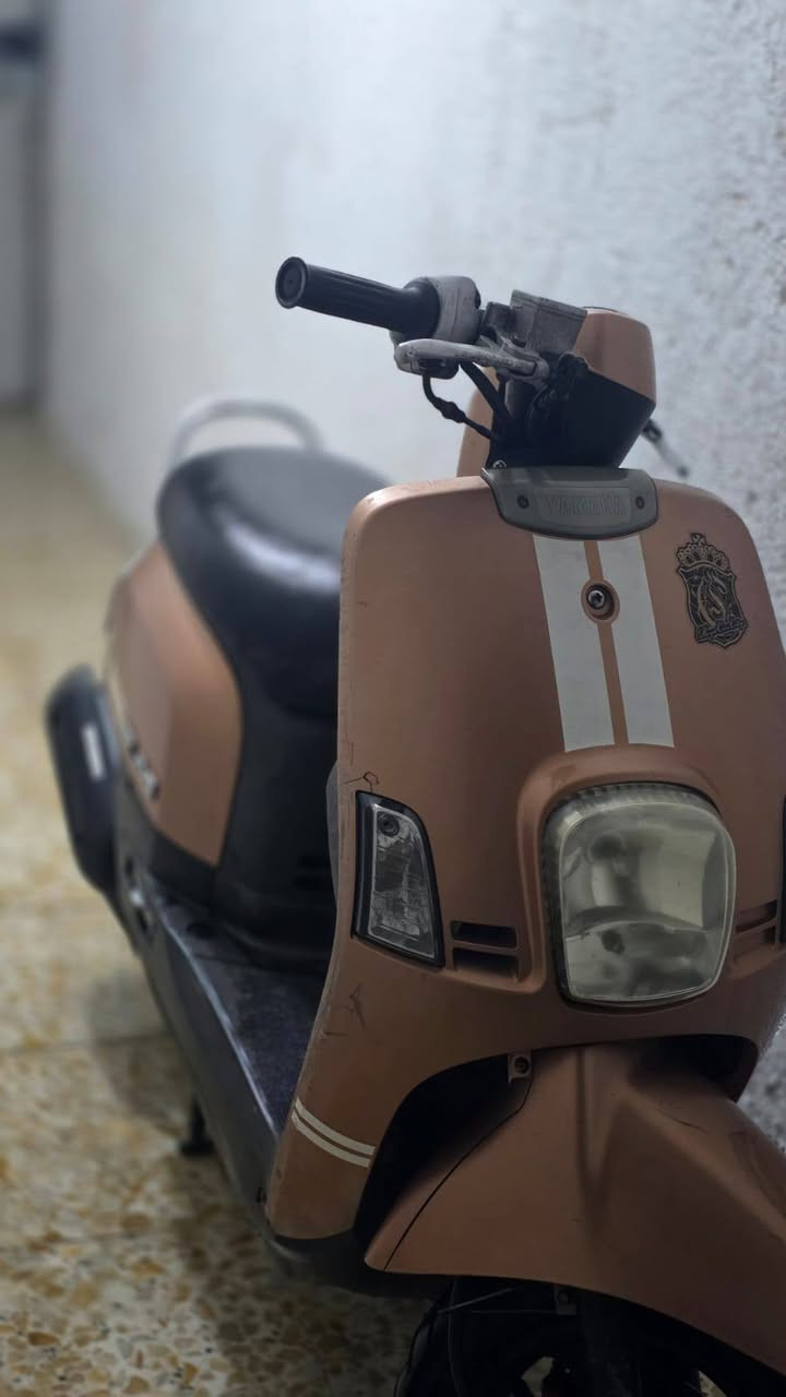 السلام عليكم ماكس بوليس  دراجة مال رمبه جديده كفاله عامه كفرات مختم مطابق مكينه مكفوله وكاله الدراجة بمعنى الكلمه سعر 900وبيه مجال مكان بغداد مدينه الصدر رقمي ***********وبي وتساب
