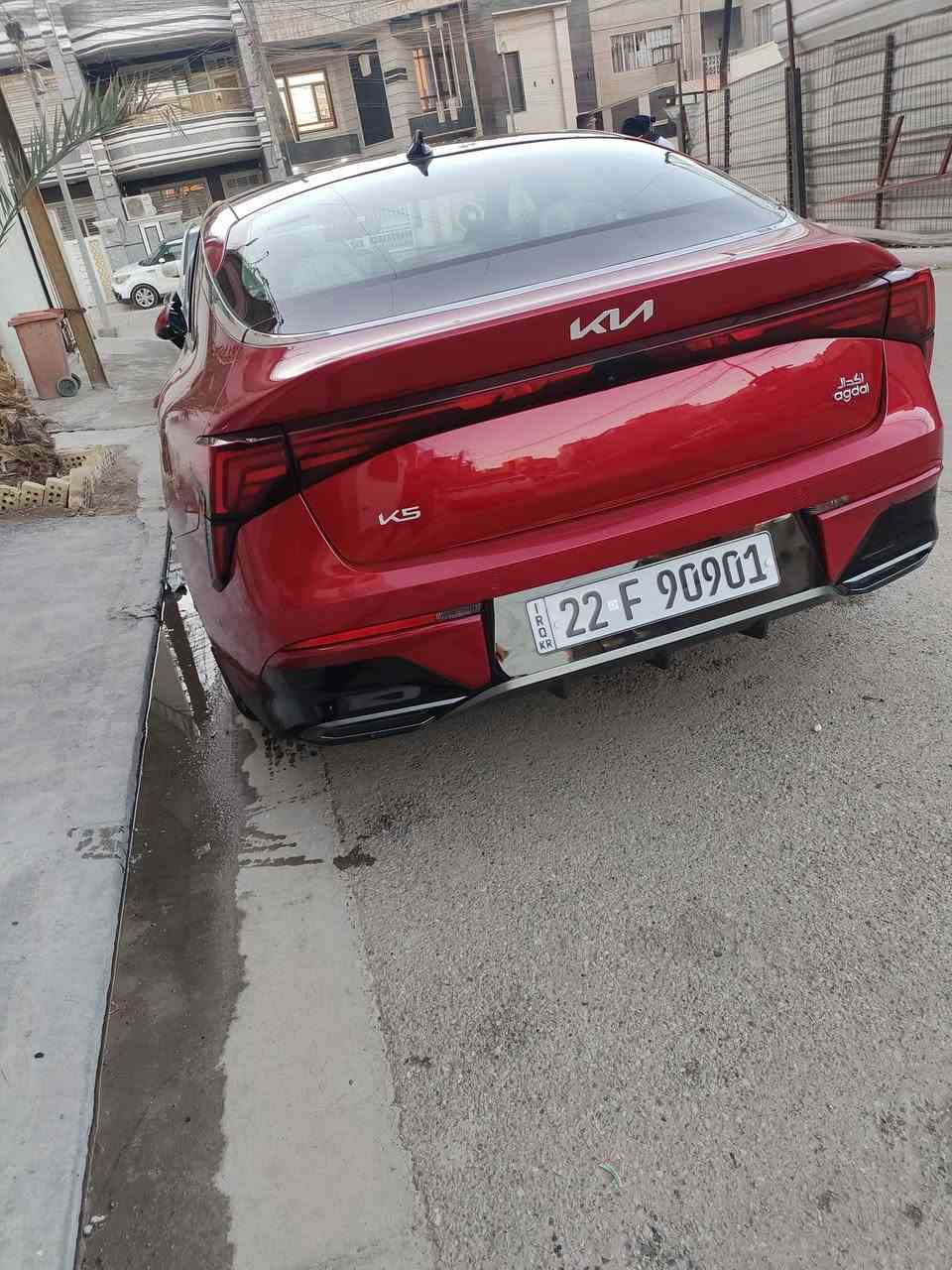 السلام عليكم
للبيع كي 5 خليجي موديل 2024 ماشية 8000 الف اخت الزيرو رقم اربيل بأسمي  فووووول مواصفات  بالخليجي 
المواصفات
1- محرك 2500 
2- خمس كامرات
3- السقف بانو راما
4- بصمت تشغيل وبيبان وجنطه
5- كشنات جلد لون ابيص
6- كشنات حار بارد
7- الكشنات الاماميه السايق خزن ميموري كهرباء والراكب كهرباء
8- شاحن واير ليس
9- جنطه كهرباء وتفتح عنده القتراب 
10- رادار 360 درجه
11- حساس امامي خلفي
12- زنون عالي ناصي
13- شاشة اعطال 
14- شاشة كبيره
19- هند بريك بصمه
20- بريك اوتو هولد
21- 5 انظمة قياده
22- تبريد منفصل السايق عن الراكب
23- تبريد لمس نظام اوتو
24- تشغيل عن بعد
25- تبريد قطعتين امامي خلفي
27- رادار امامي وقوف ذاتي 
28- تحديد مسار 
29- دشبول داته شوه
اي استفسار هذا رقمي ***********
مكان السياره بغداد الغدير
