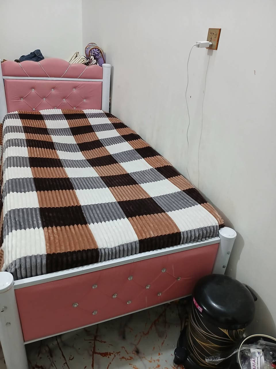 جرابي ٣هنه والدواشك البيع بس القواطع طاكات


**إذا كنت صاحب هذا الإعلان وتريد حذفه لأي سبب، رجاءا أرسل رسالة إلى الدعم الفني**