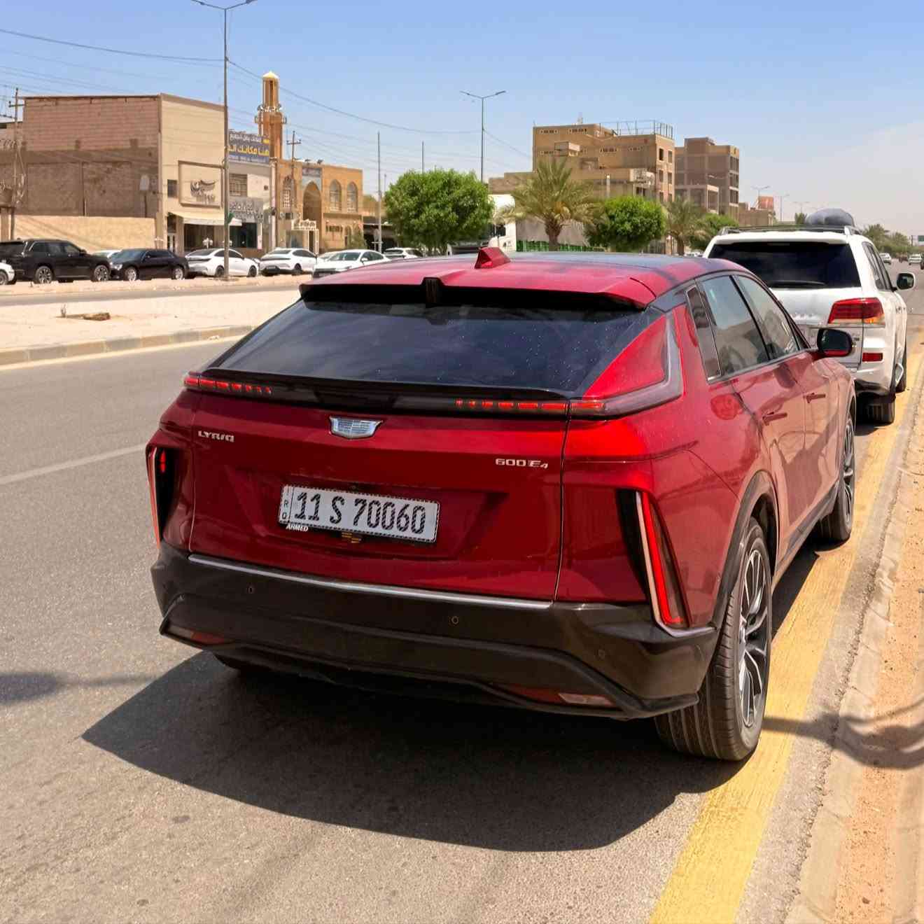للبيع او المراوس كاديلاك 2024 (Cadillac LYRIQ Sport  AWD) — سيارة كهربائية فاخرة بالكامل بحالة ممتازة ومواصفات عالية جدًا اعلى فئه كفاله بدون صبغ بدون تبديل ماشيه 7 الف 
سعر السياره بالوكاله 68 الف
اني عارضها 30 الف
*********** للتواصل واتساب

