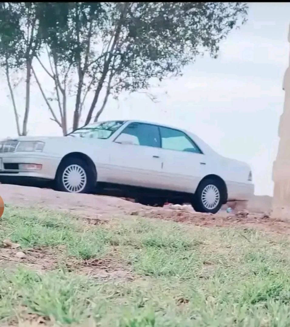 سلام عليكم سياره راس ثور البيع مكفوله كفاله عامه بسمي تبريد شقال   سعر 110 وبيه مجال قليل مكان  شطره  رقم***********
