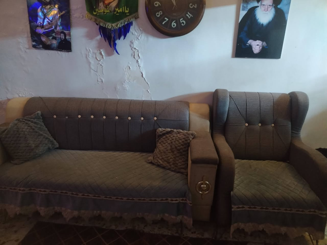 كلشي وسعره
التخم ٤٥٠
الثلاجه ١٢٥ بيهه مجال
والسبلت ٤٠٠


**إذا كنت صاحب هذا الإعلان وتريد حذفه لأي سبب، رجاءا أرسل رسالة إلى الدعم الفني**