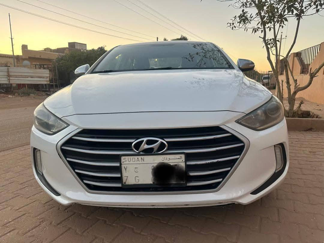 النترا 17 امريكي حادثها جاملغ يسره. مستعجله ع البيع
ب 105
***********
