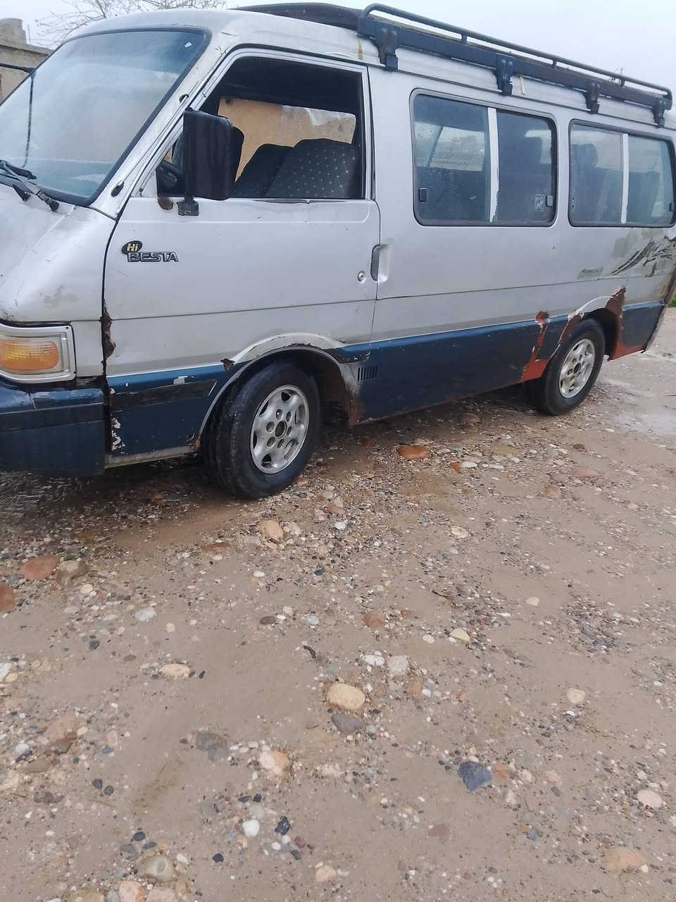 السلام عليكم
كية بستة موديل 95
السيارة جاهزة 
وايرمنية شغالة
كير ومحرك شرط 
شرط تحويل
السنوية 28
السعر 27 وبيها مجال 
للتواصل ***********
