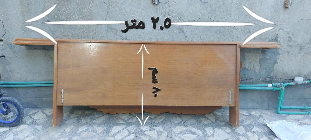 تيجان غرف نوم خشبية خشب ثقيل *********** النجف, العراق
