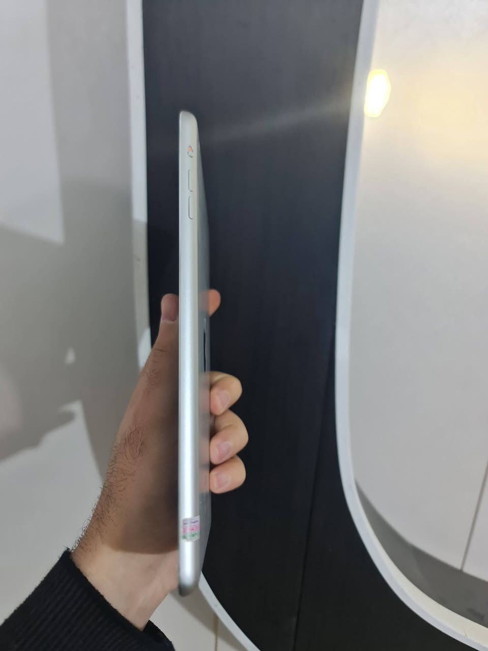 ايباد ايفون للبيع 
نضيف وممفتوح 
الجهاز كله شغال 
السعر /١٠٠وبي مجال 
***********
مكان/غالبيه/هبهب
