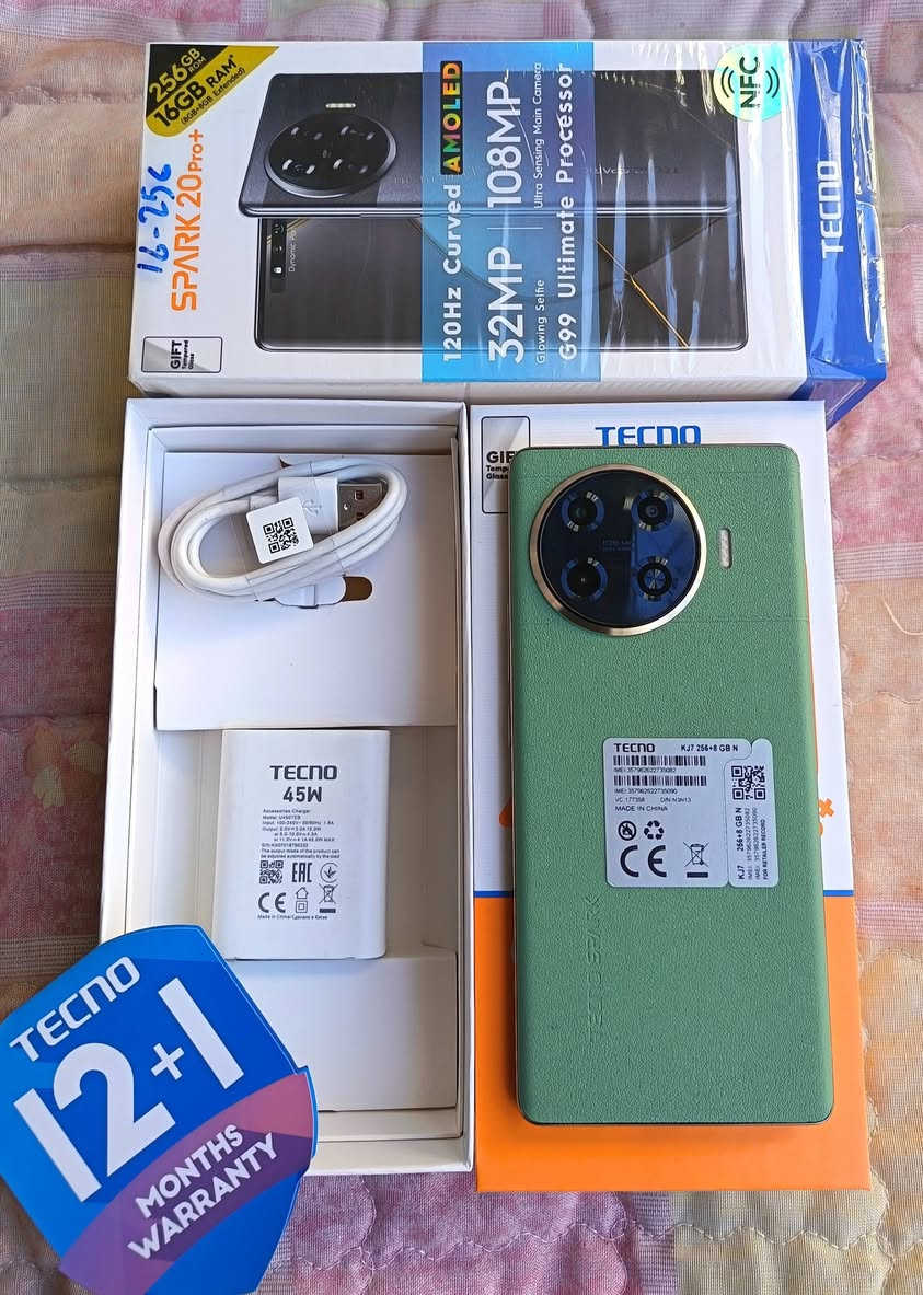 للبيع تكنو سبارك 20 برو بلاس اخو الجديد نضافه 100 كامل الملحقات ذاكره 256 ورام 8 السعر 185 الف بغداد /حي الجهاد / مكتبة حي الضباط لايوجد توصيل ***********
