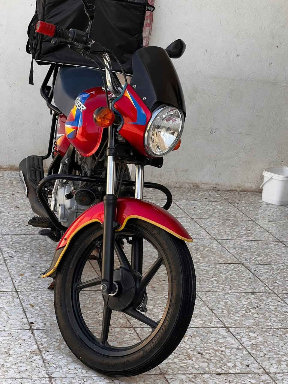 من رخصت الادمن دراجه بوكسر للبيع موديل 2020 نضيفه كلش مكينه مكفوله برغي ما مفتوح بيه تطلع بيه ع باب1250 وبيه مجال ووراق كامل وكمرك مدفوع كبل ترقم وبيه مجال حك الجيه مارجعك للاتصال والاستفسار ***********
