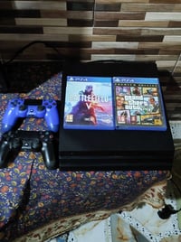 بلاي4 برو 1تيرا • نظيف 99% • GTA أونلاين