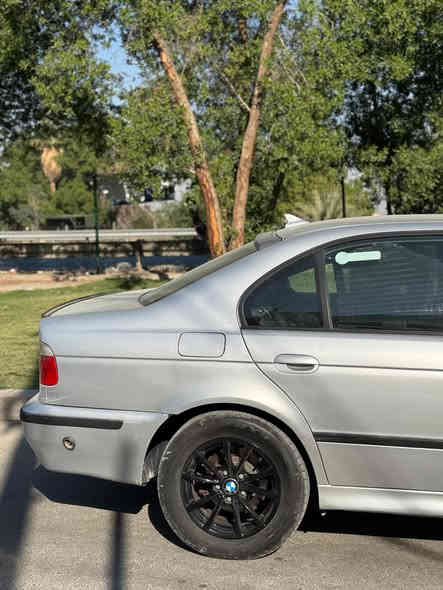السلام عليكم
BMW 530i 
2001 أصل بليته وسنوية 
رقم أربيل بأسمي تحويل مباشر 
مكينة 30 دبل فاينوس  نشطة حيل 
كير جديد 
تبريد منظومة كاملة شرط ثلج ❄️ 
منظومة مي جديدة من مي أصلي راديتر 3 سراوات 
غرفة نظيفة جداً بطاين جديدة 
عدا الكشنات الأمامية بيها تشققات 
كشنات تدفئه 
مري شفط 
تحكم ستيرن 
بردة خلفية 
شاشة كار بلي  
تبريد قطعتين 
كت M داخل وخارج 
كشنات جلد ( عادية ) 
السيارة عليها ادامه والحمدلله 
صدر خلفي جديد 
أمامي نظيف 90% 
السيارة كلش نشطة وناعمة وترايها ايخبل 
مشط ستيرن كهرباء .
حادث السيارة ( بجم جهة السكن ) 
الســعر 85 ومجال
عنوانها موصل ودهوك
***********
***********
‏‪‪0788 331 1553‬‬‏
