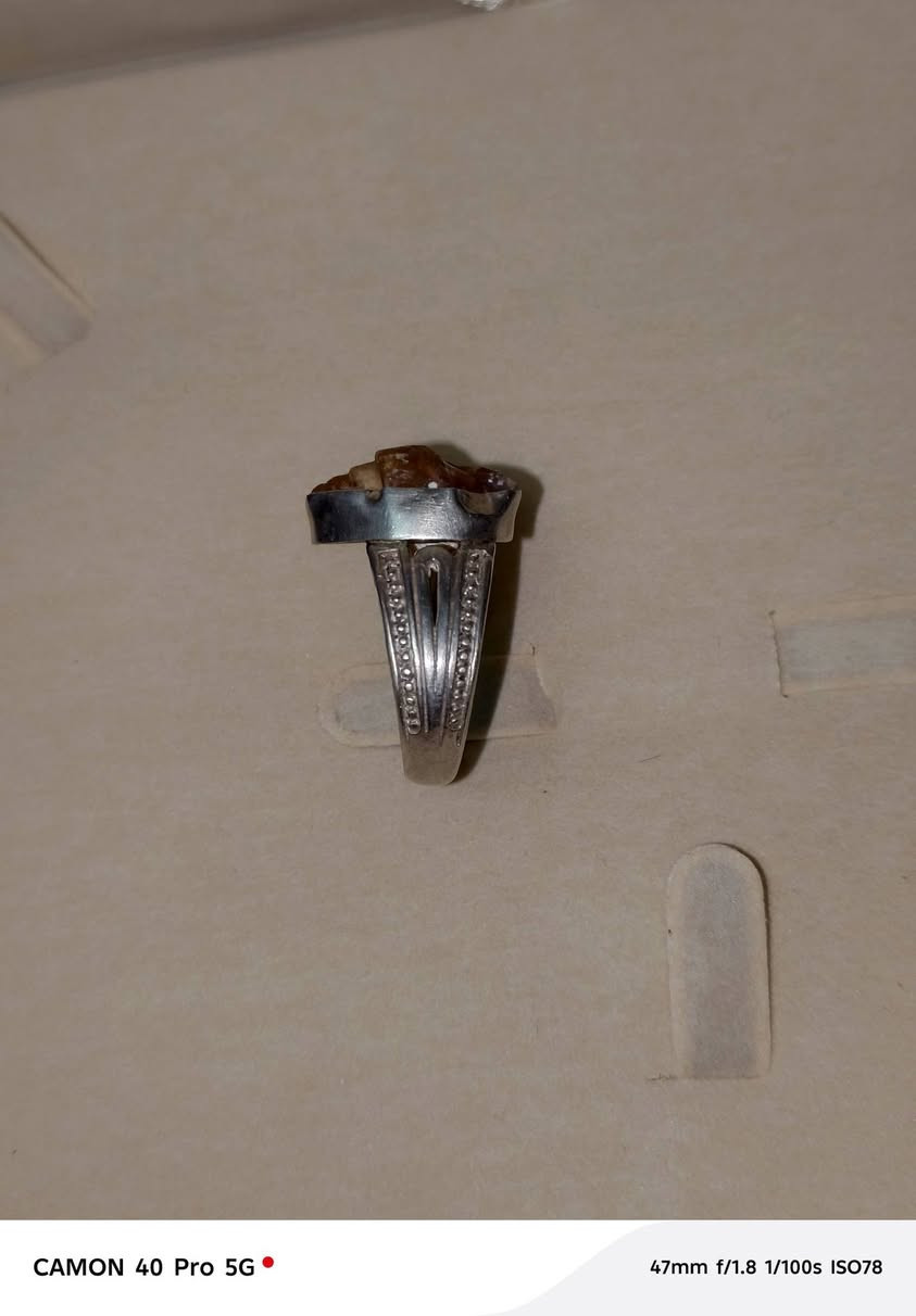 شلع ابيع ماعندي مفردماعندي توصيل مكاني بغداد العبيدي للتواصل على واتساب ***********
