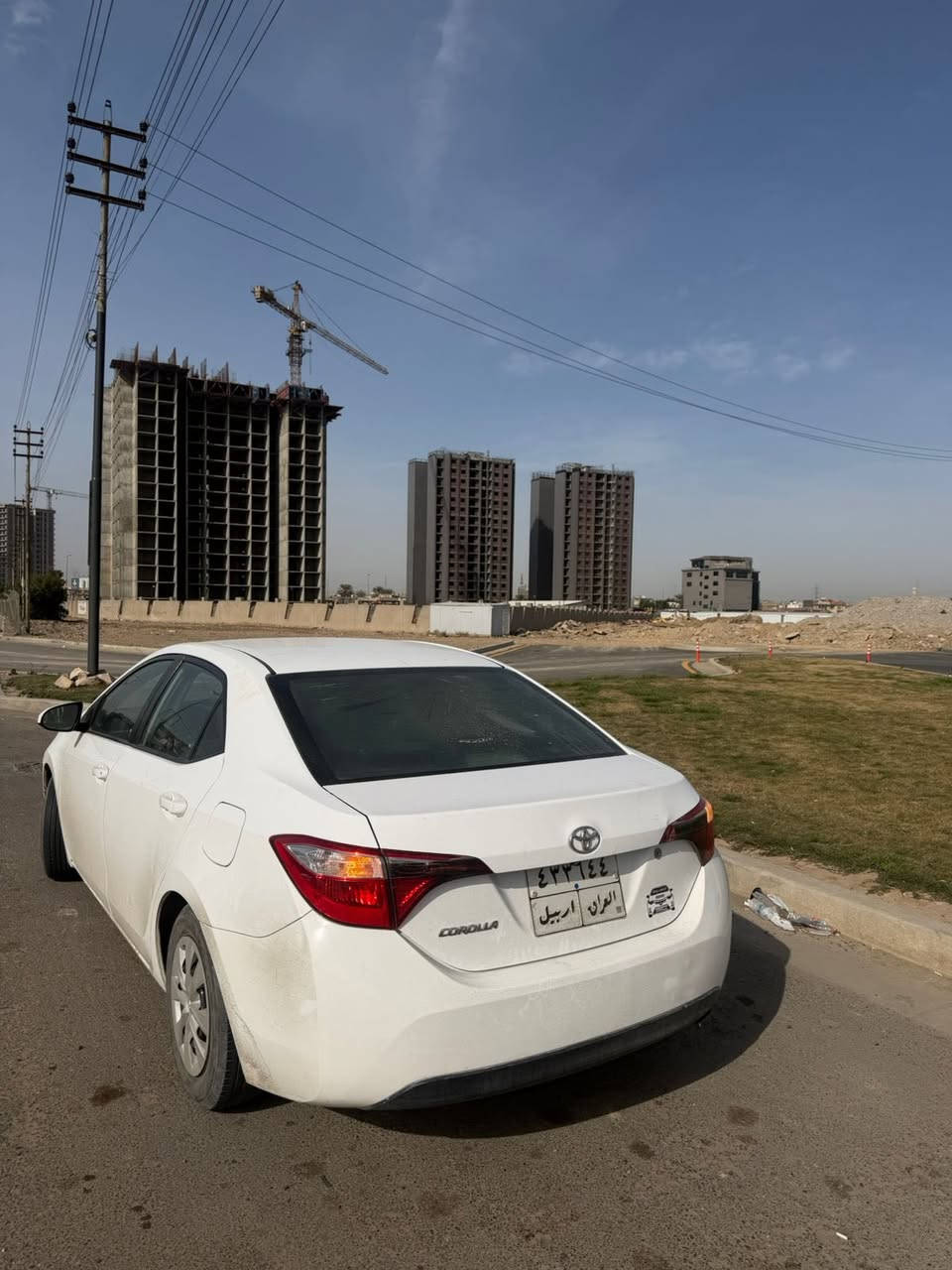 كورلا 2016 ماشيه ٩٠ ألف سياره حلوه ونضيفه بدون كل نقص وارد امريكي حادث بنيد وشويه جاملغ السياره باسمي تحويل ثاني يوم سعر 118وبيه مجال مكان بغداد ***********
