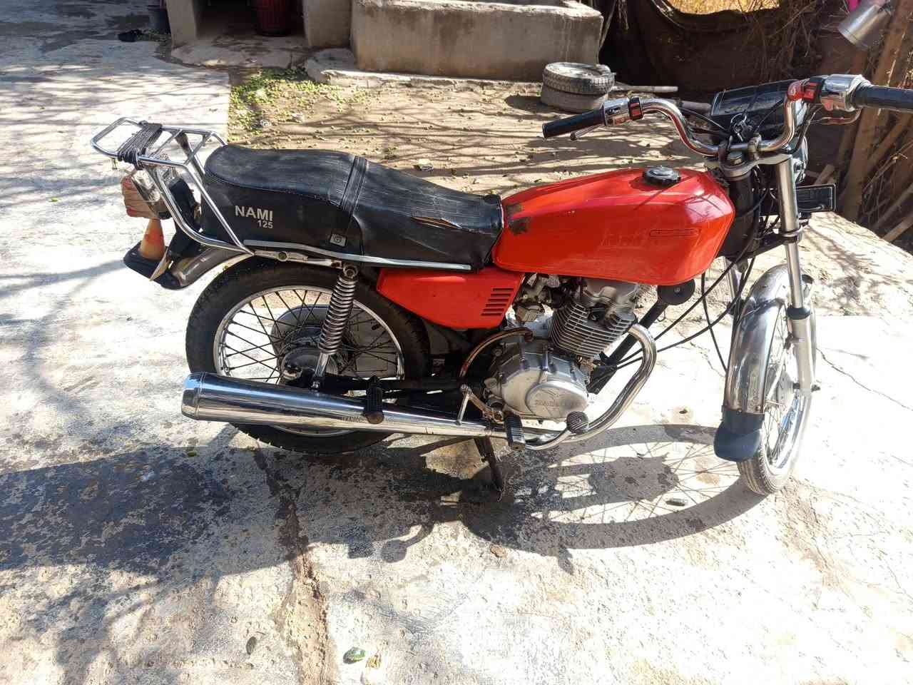 السلام عليكم دراجه للبيع اربعه كير كلك مكفوله المكان كربلاء اطويريج السعر 350 بيه مجال ***********
