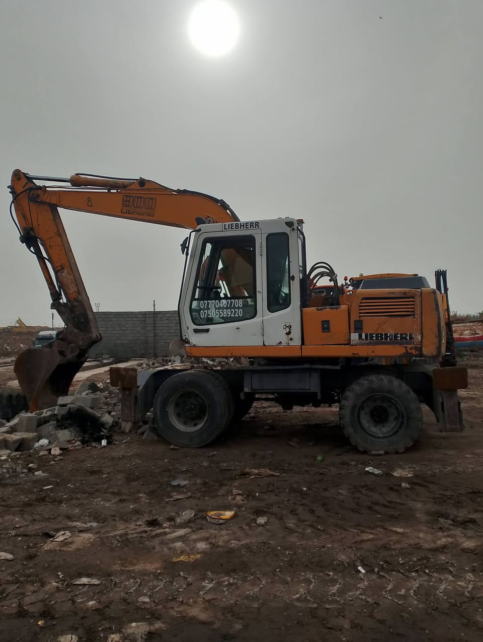 سلام عليكم حفاره لبهير 2001 اي ستفسار نتصل على الهاتف السعر 225 ***********
