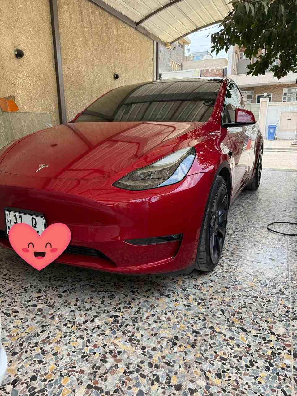 السلام عليكم
تسلا موديل y بيفورمنس موديل 2023 داخل ابيض بدون ايرباك وارد امريكي قطعتين صبغ ضربه بسيطه بالجاملغ الايسر الخلفي ورش الباب الخلفي الايسر ماشيه 52 كم تايرات جدد تو سايز 21 . 
رقم بغداد 
السعر 24.500$ 
مكان السياره المنصور 
للاستفسار ***********
