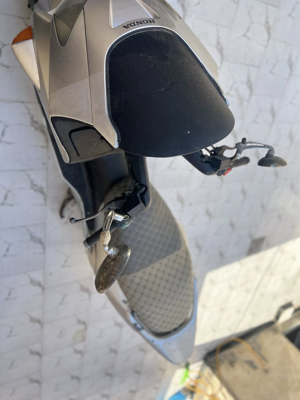 سلام عليكم تراجه صفر 6 تراجه نضيفه مكفوله من كهربايت مكينه شرط نهضه ومعدل خير من الله سعر خاص مكاني رميثه وشراي بي خير ويللل رقمي (‭0781 377 6536‬
