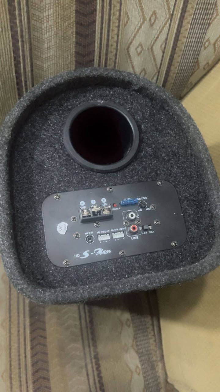 سلام عليكم غراض للبيع جدد قيم وخذهن ***********
