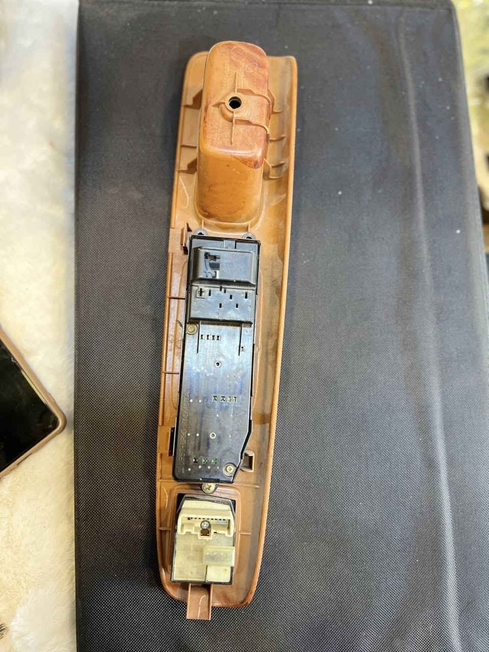 كماليات المهندس  
امير محمد 
@إشارة


**إذا كنت صاحب هذا الإعلان وتريد حذفه لأي سبب، رجاءا أرسل رسالة إلى الدعم الفني**