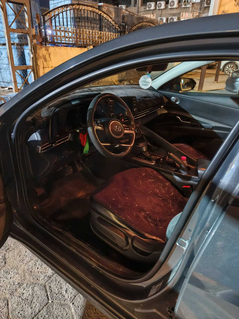 سياره لإنترا مديل 2023 رقم بغداد بسمي بنيد ربع بيه وجنطه بيه بارد ليبل واحد مكاني نجف مكينه 2000 دوش كير أي تي تبريد تايرات جديد حداديه 80/ 100 سياره ستخدام شخصي مكلف بالنشر هاذ رقم صاحب سياره ***********
