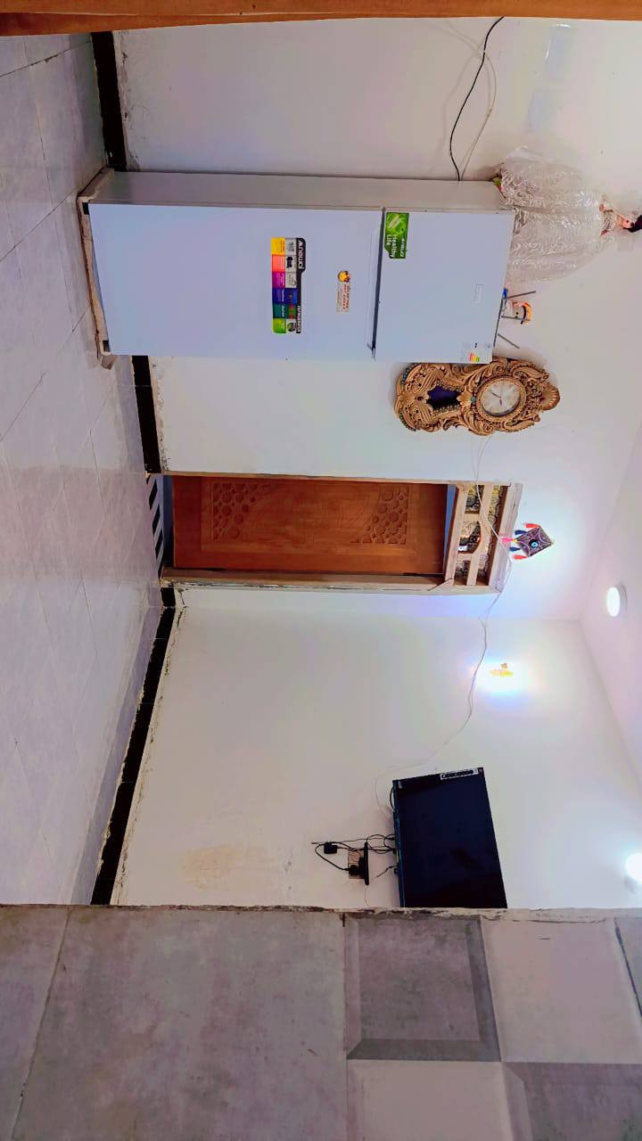 السلام عليكم
بيت زراعي للبيع مساحة 100 m.بناء جديد مكانه الحي العسكري نهاية شارع الصب قرب مولدة ياسر وقرب محلات مطشر الخويلدي
--الأتصال \***********
