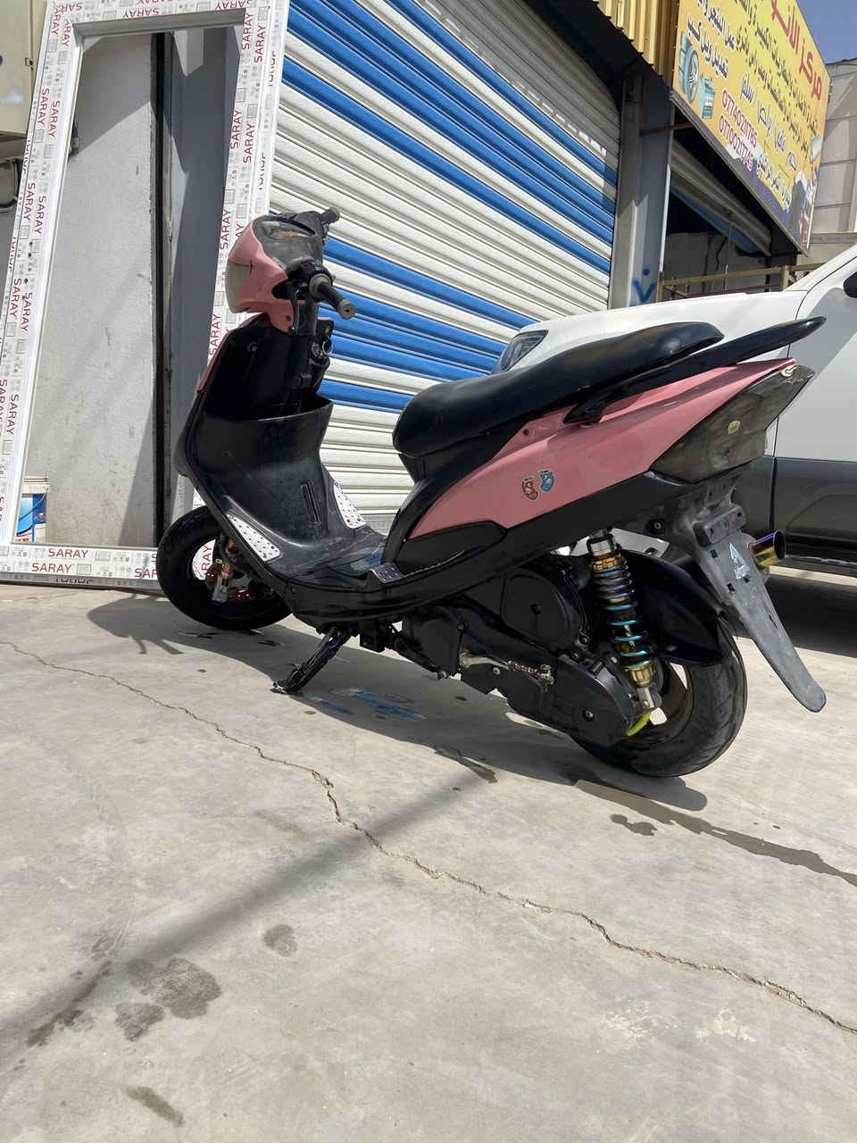 السلام عليكم ماكس عدل للبيع دراجة مثل متشوف بل صورة بوشة 55صالنصة رياضي العنوان بعقوبة حي المعلمين *********** او خاص
