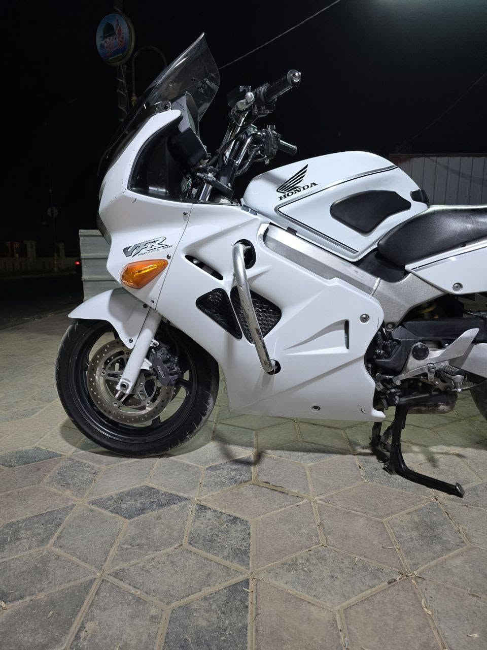 دراجه تفصيخ  ادوات 
توصيل جميع المحافضات vfr 800
تفصيخ ***********
