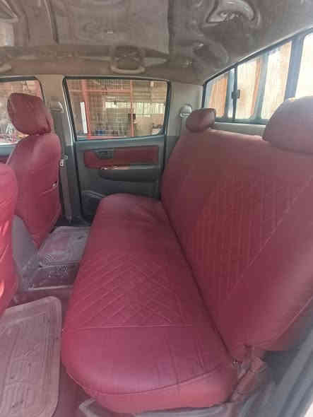 سلام عليكم تيوتا ناصي موديل 2013 شاصي 19 رقم بغداد  كفالة عامة مكينة ما مفتوحة ولا صرف ولا تبخير  كير اوتماتيك تخم تاير جديد صدر جديد السيارة بحالة جيدة  تبريد تدفئة مضمانتي استيراد سعودي  سعرهة 220وبيهة مجال باقي التفاصيل اتصل ***********
