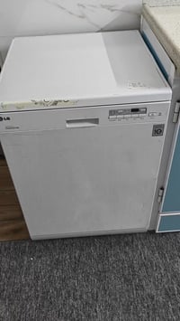 غسالة صحون lg تغسل وشغاله مابيها شي مكاني بغداد لا يوجد توصيل للاستفسا...