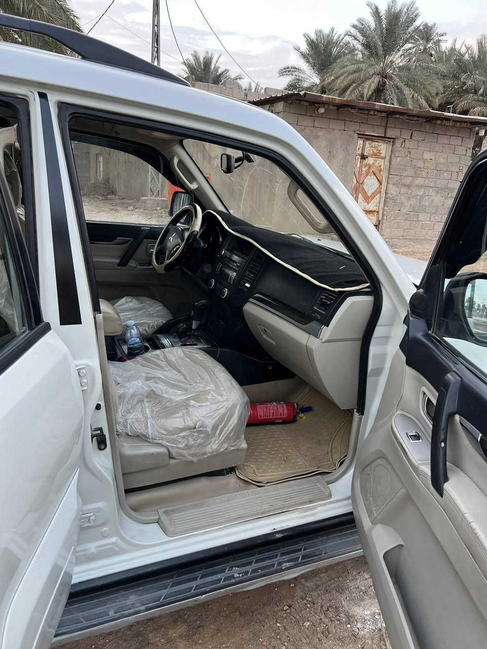 السلام عليكم باجيرو حبتور فول مواصفات للبيع ٢٠١٠ رقم بغداد باسمي  مكانه كربلاء طوريج ***********
