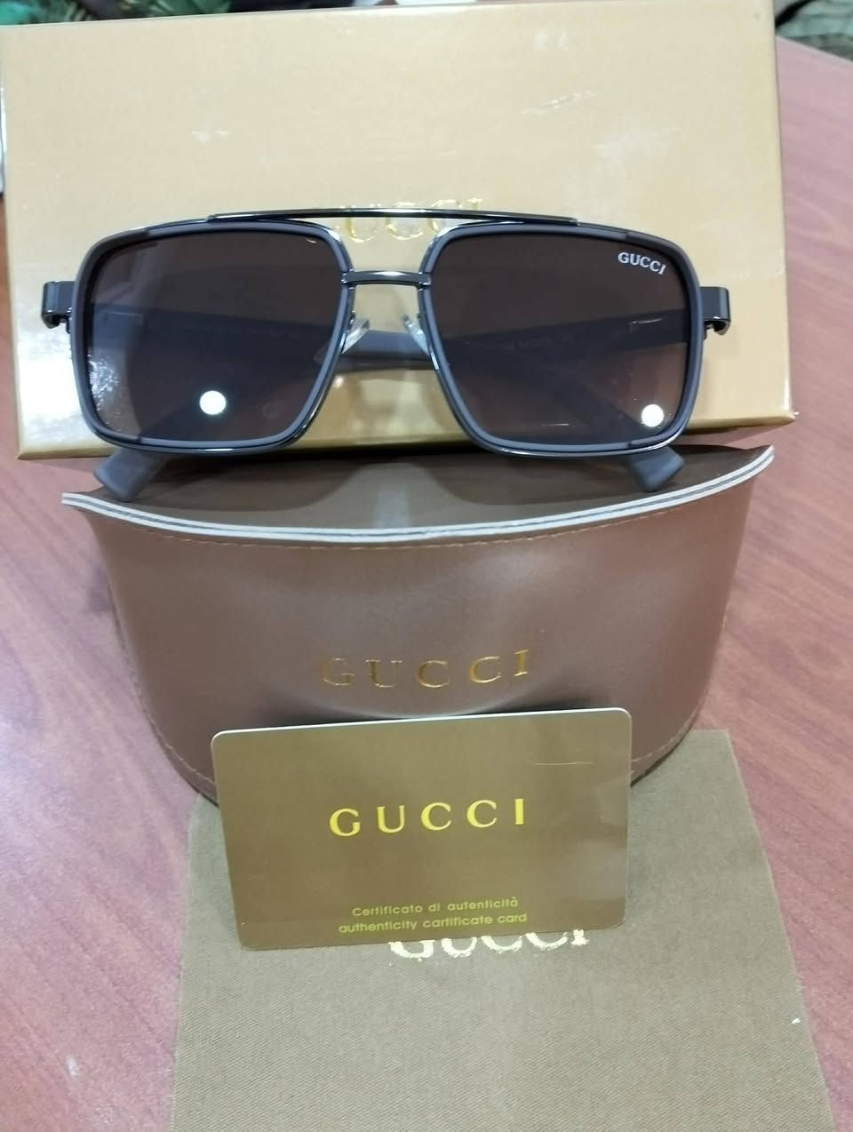 نظارة رجالية ماركة كوجي بوليرايز صنع في إيطاليا


**إذا كنت صاحب هذا الإعلان وتريد حذفه لأي سبب، رجاءا أرسل رسالة إلى الدعم الفني**