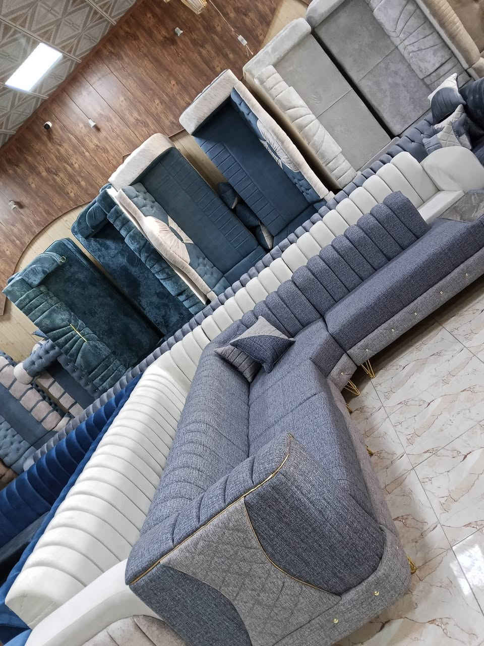 🔴معرض أبو بلاش2🔴

💥متوفر كافة الألوان .. 
🔥متوفر نظام التقسيط ..
🔥عندك ديوان أو تخم قديم نستقبلة ونعطيك جديد.. 
التفاصيل مراسلتنا على الأرقام التالية 👇👇:
***********

-*********** اضافه اله جلسات عربيه سعر دوشك مترين 85 جاهز سعر متر تفصال 60 الف يا بلاش حسب طلب زبون
