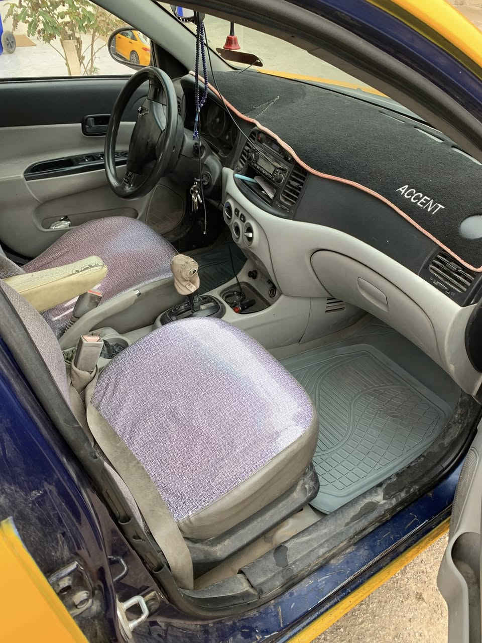 اكسنت موديل 2011 فول سلايت
تفاصيل عل رقم خابر وتدلل 
***********
