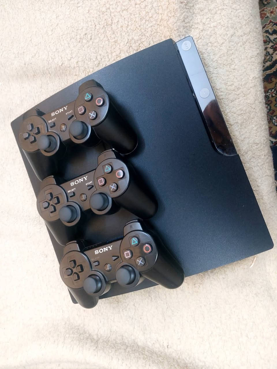 ✨️سلام عليكم✨️
بلاي 3 فول مواصفات بي العاب ابلي 2 
اوبي تقريبا 70 لعبة بلي 3 وكلها العاب قوية
. بي 3 يدات وكل اليدات شغالة
. بي كيبل شحن اصلي لليدات
. بي هارد خارجي و داخلي
. وبي العاب عربي مثل gta 5 و Tomb Raider بل عربي و gta 5 بيها مود مينيو قائمة غش 
. وبي مكتب تحتوي على الالف العاب 
. وبي ثيمات 
ومساحت فوق 850 كيكا 

✨️ بل توفيق ان شاء الله ✨️


**إذا كنت صاحب هذا الإعلان وتريد حذفه لأي سبب، رجاءا أرسل رسالة إلى الدعم الفني**