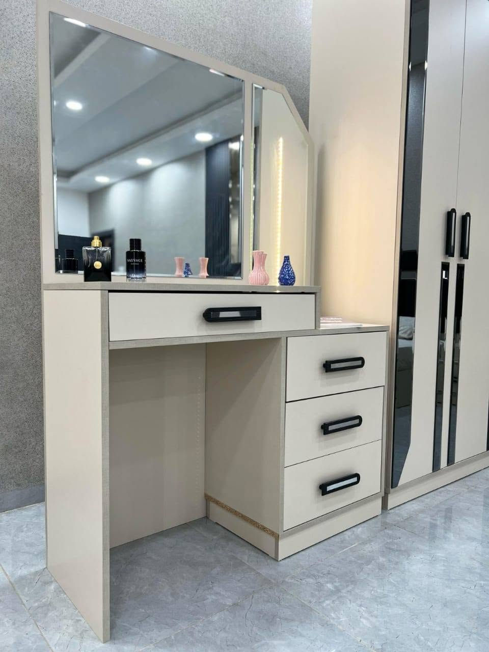 🛏️ غرفة نوم حديثة بتصميم عصري وفخم
✨ تتكوّن من 5 قطع جديدة بالكرتون
💸 السعر فقط 490 دولار
📍 معرض جودي – دهوك
📞 للاستفسار :*********** 
-----------------
#معرض_جودي_بدهوك 
🪑 أثاث تركي فاخر
غرف نوم – غرف جلوس – غرف شباب – طاولات – كنتور – أسفنج عالي الجودة
✅ عروض مميزة وأسعار تنافسية
📌 ناونیشان:
⛔مالطا خاری-فرعی ئکی به ری سیناعی- به مبه ری مه دره سه (مالتاژئری)
📌 العنوان:
دهوك – مالطا القديم – أول فرع قبل صناعة تصليح السيارات – مقابل مدرسة الابتدائية
(قريب من مطعم مالطا – كونديه مالطا – خارنگه ها مالتا)
#دهوك #موصل #غرفة_نوم #اثاث
