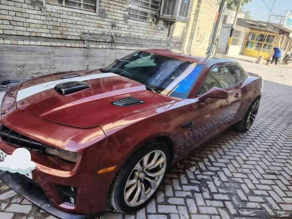 السلام عليكم. كمارو2010 للبيع وارد امريكي ضربة جاملغ الخلفي مصبوغة احزام للجمالية رقم بغداد ورقم انكليزي جديد لون مميز مواصفات السيارة كشنات جلد كشنات كهربائية تحكم استيرن مثبت سرعة شفتات بلستيرن بلوتوث تشغيل عن بعد مكينة لا تبخير ولا تنقيص 3600 تبريد وتدفئة السيارة جاهزة من كلشي السعر 93 عنواني بغداد مدينه الصدر قطاع 4 رقم الهاتف ***********
