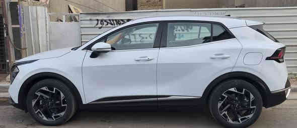 السلام عليكم
سبورتج 2023 ضمان دوليه مكفوله من الصبغ والبارد في فحص السونر اثر حالوب ماشيه 32000 الف بصمه وحساس امامي وخلفي وكامره خلفيه ويل 19 مغلفة الكشنات جلد مكانه زيونه *********** السعر 21700 ورقه
