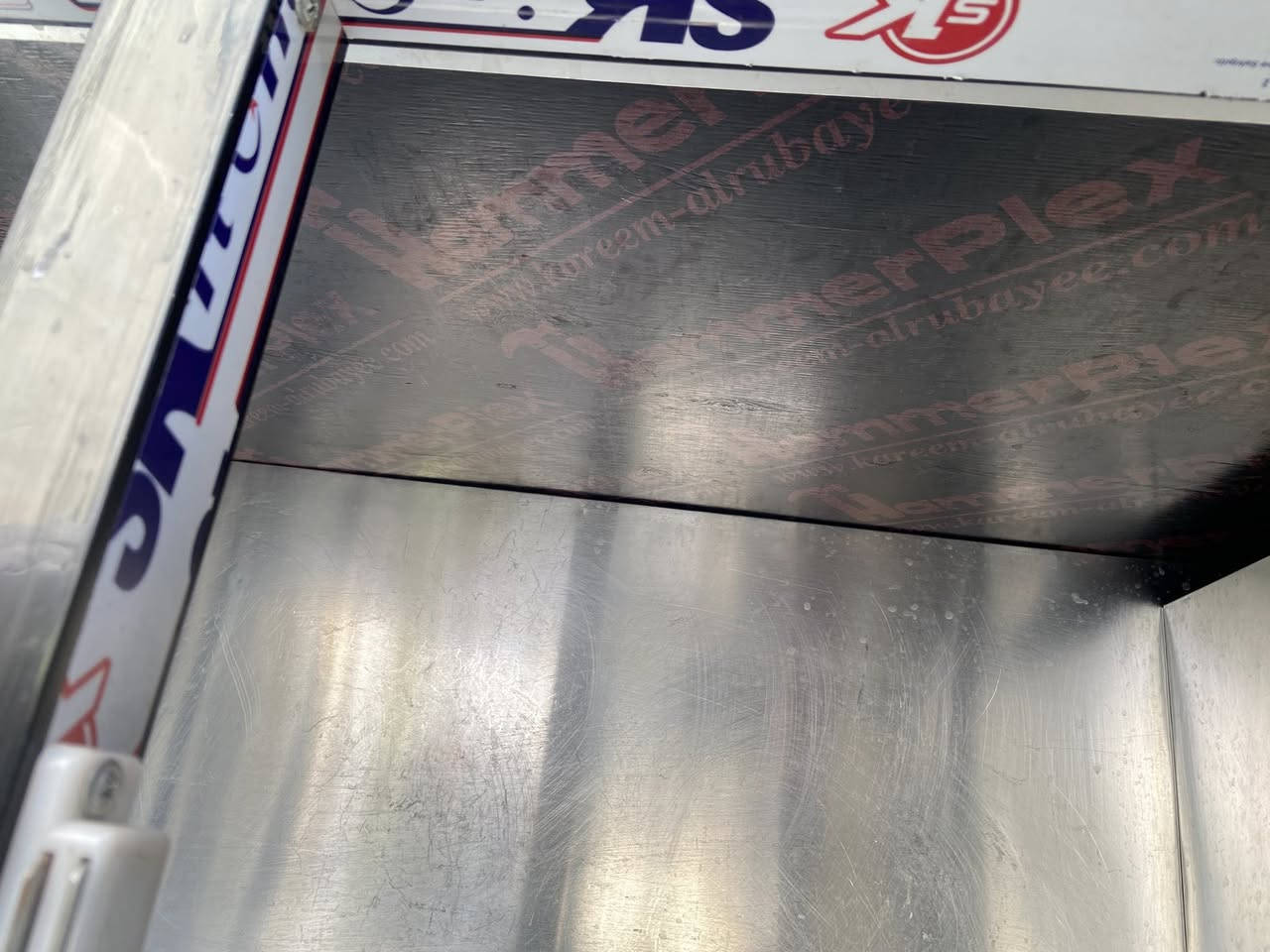 كاونتر كامل مع الملحق تسكام درجه اوله نظيف  العنوان حله نادر الثالثه الاستفسار (***********)السعر ٢٢٥ وبي مجال
