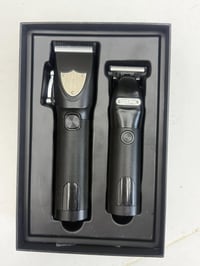 مكينه حلاقه للبيع  صفر وتدريج ماركه yilfo نضيفه حيل للاستفار خاص او رق...