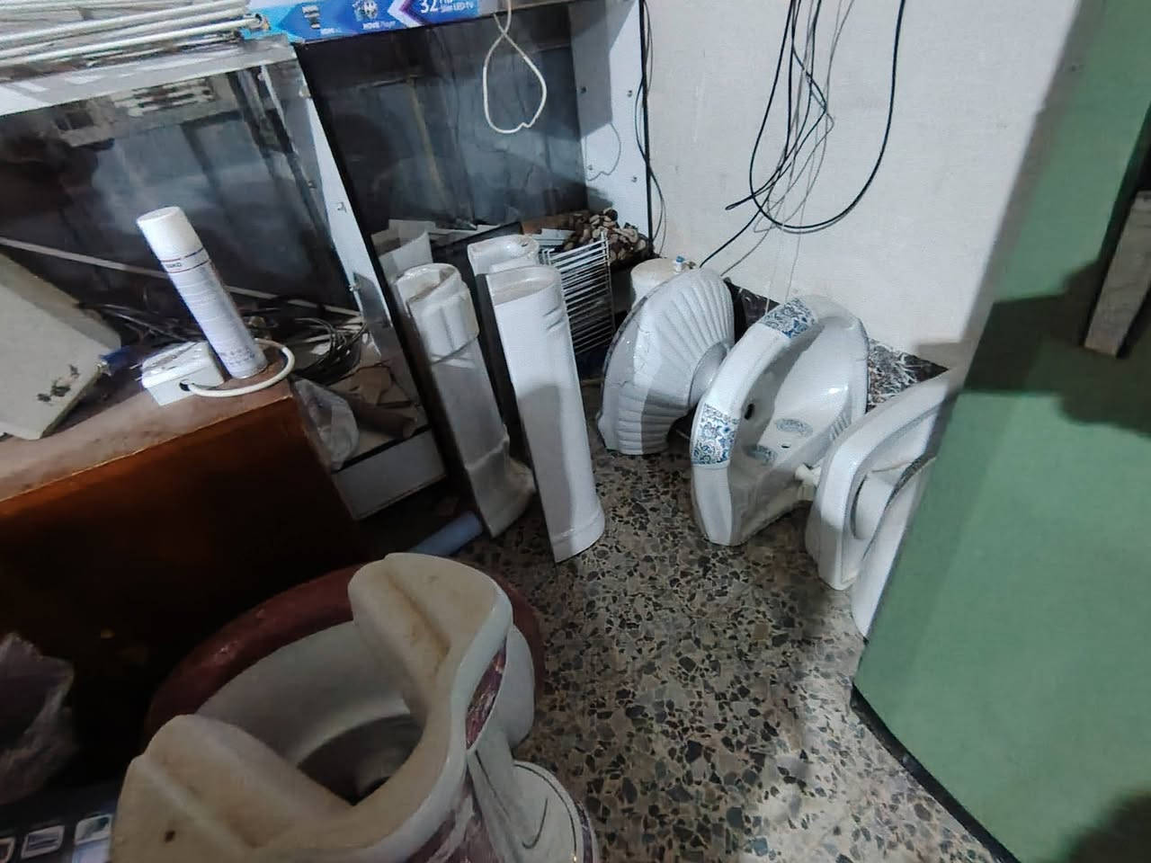 محلات البركه لبيع وشراء المواد المنزلية رمادي ٥ كيلو بضهر محطه خلف الطرموز على الخدمي للتواصل *********** واتساب
