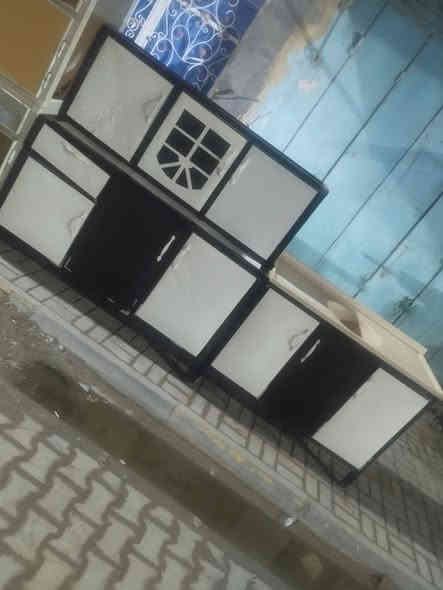 متوفر 
كاونتر قياس متر ونص وسنك مرمر متر وربع نضيف اي ضرر مابي 
وكاونتر  فقط قياس متر ونص 
بسعر مناسب 
اهلا وسهلا 
العنوان واسط نعمانيه شارع 13 مقابل بيت الحاج خيون 
للستفسار مراسلة الصفحه او الاتصال 
*********** واتساب فقط
***********
***********
