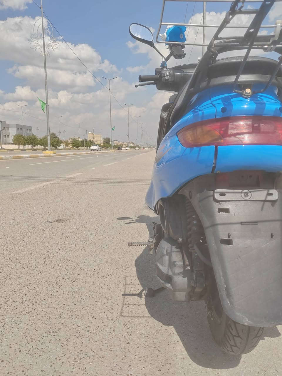 سللم عليكم دراجة نوعه فراشة
للبيع السعر 500الف المكان كربلاء حي العامل ***********
