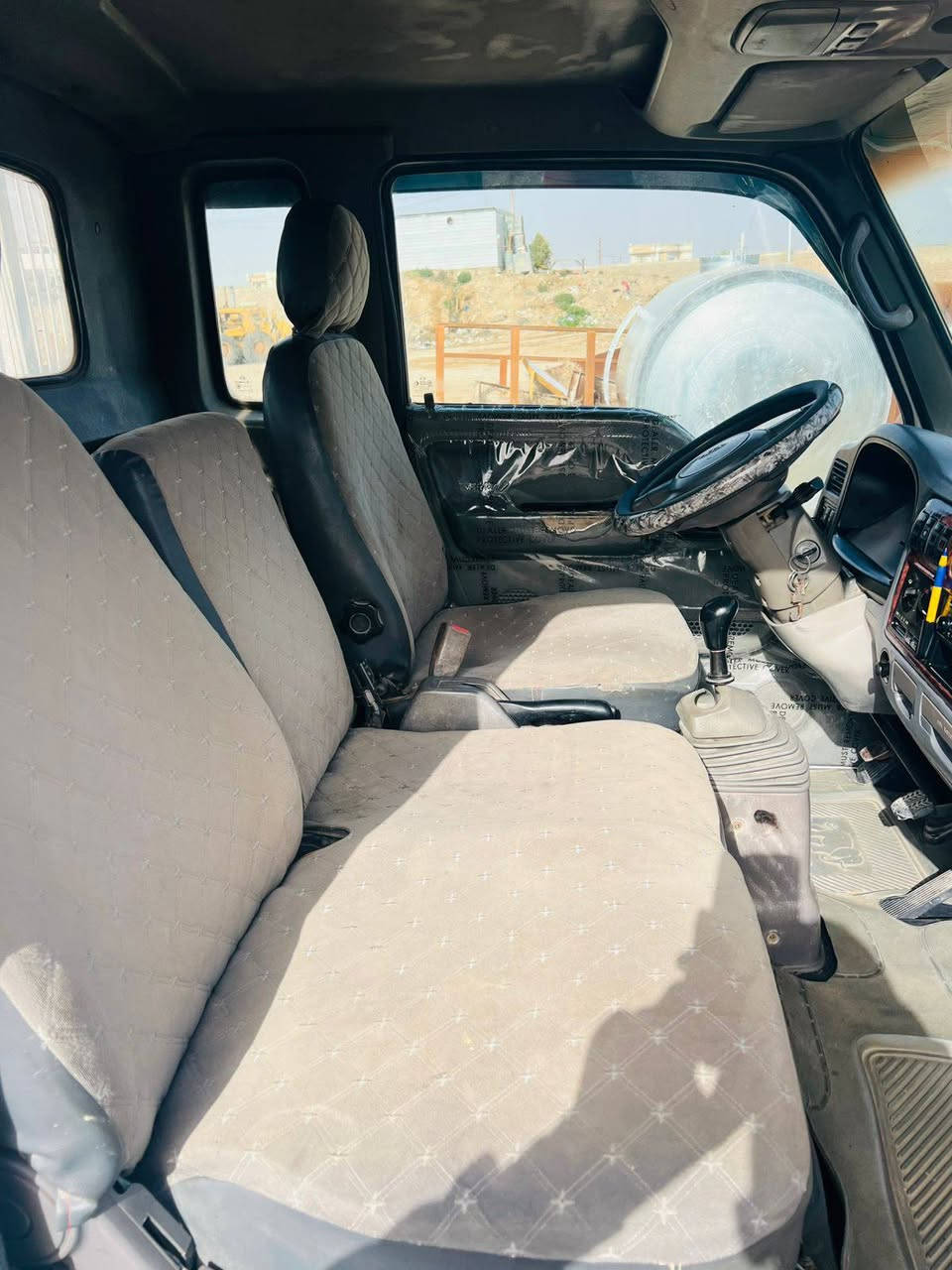 سلام عليكم كيه ام عيون مكفوله كفاله عامه مكفوله من كير محرك اكسل شاصي ورقم شاصي سياره مال جناي متعوب عليه سعر 75 وبيهه مجال مكاني رمادي جزيره الخالديه رقم الهاتف ***********
