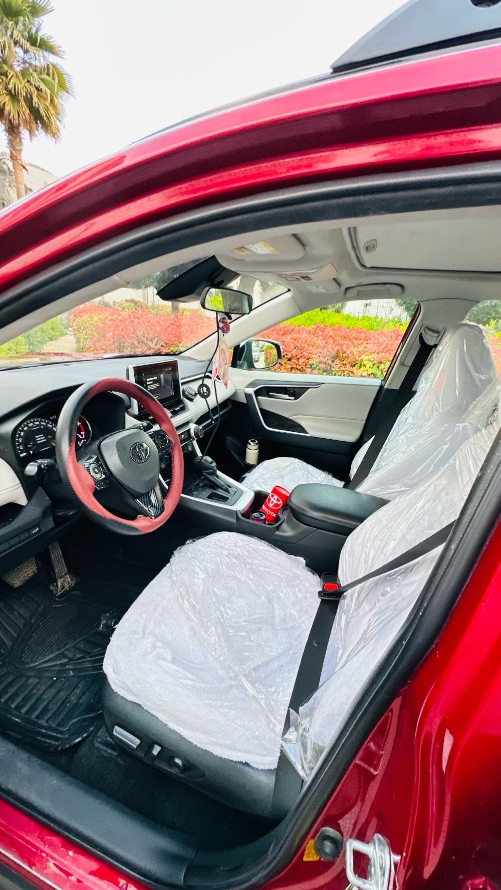 Toyota rav42023 ful ful ***********
‎فول فولى بێ دەبل ئەکسل  سەیارەکە گێڕ و مەکینەیی بەشەرت مەکینە ٢.٥ کامیریە ٦٧ کم ڕۆییە زۆر نوێو پاکە بێ سبوخە قەترەیی نییە سبوخ  کەمەک جێ جێ ساردە کوتە بێ ئێرباگ تازە سێرڤس کرایە ٤ تایە و ویلی نوێ لە ژێرە بێ مەسرەفە ٢١٥ وەرەقەو مەحامەلە گۆرینەوەش دەکەم ***********