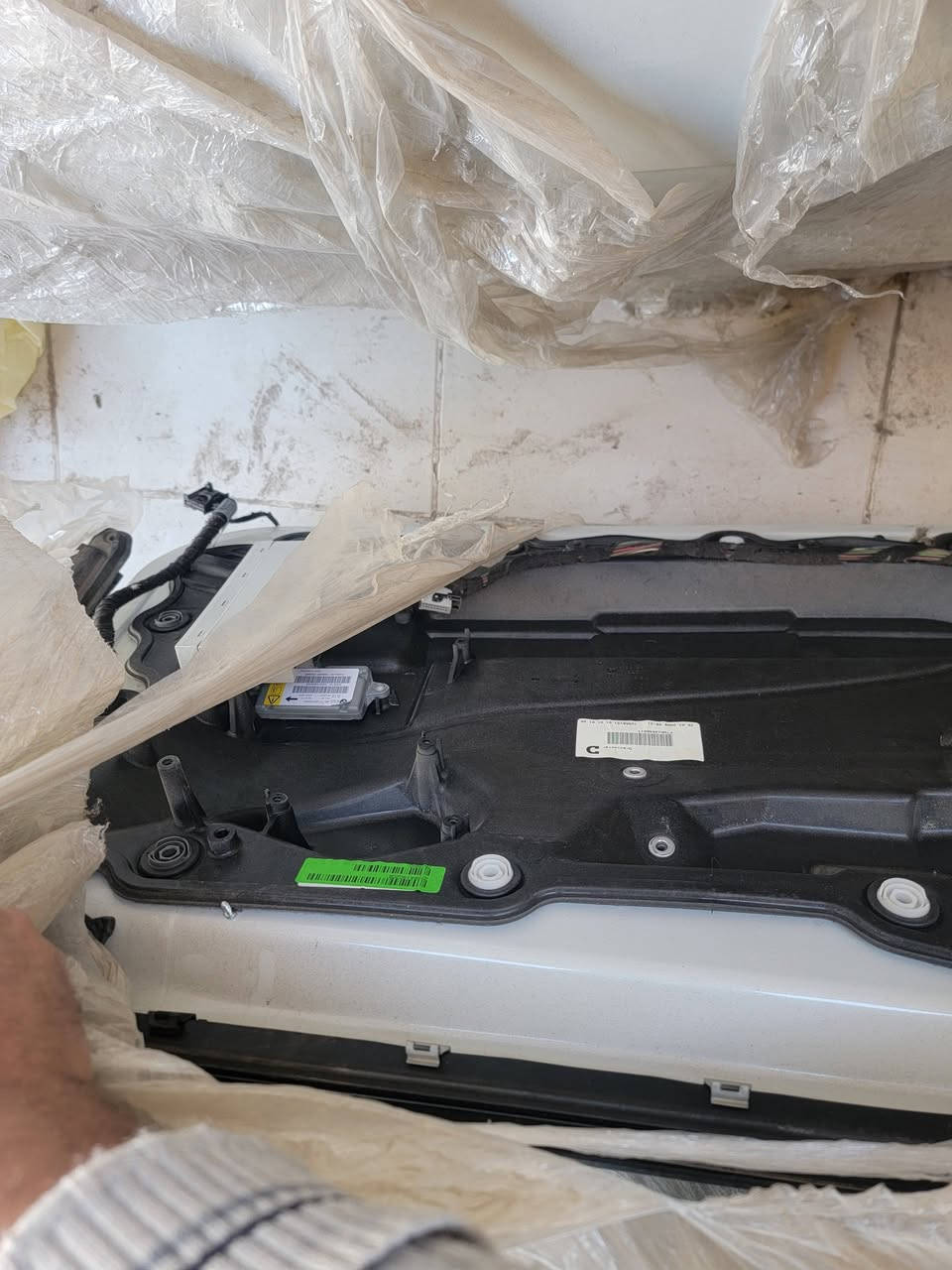 السلام عليكم اخوان متوفرة هاي الاغراض بيهن قطع برى وبيهن اغراض تفصيخ كله شغال وبسعر مناسب الي يريدهن او يحتاج شي منهن يدخل خاص او يتصل *********** وبعد اكو هواي اغراض دعاميات امامي خلفي لون ابيض،ومحرك خمسين مال قطع وكير خمسين مال قطع واغراض صدر وهواي امور اي شي تحتاج ادخل خاص وباسعار رمزية والماعنده ياخذ المحتاجه بلاش وممنون من الجميع
