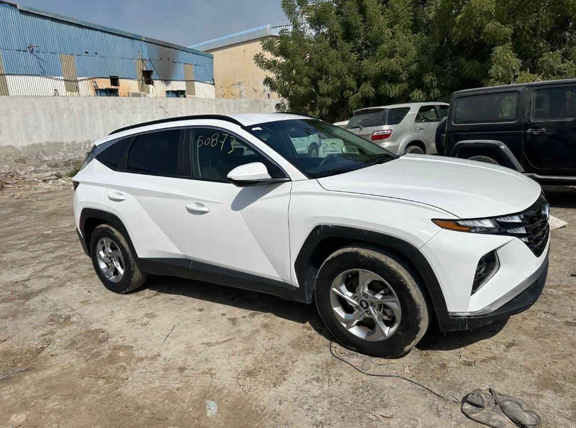 للبيع توسان 2024 
تبديل بنيد فقط 
160 واصل بصره بدون كمرك 
___________
موصفات فول عده فتحه 
داخل ابيض 
كشنات كهرباء 
تدفئه كشنات 
صندوق كهرباء 
محرك 2500 
عدد ركاب 5 
شاشه حجم كبير
سياره بصمه
لاستفسار[***********]
