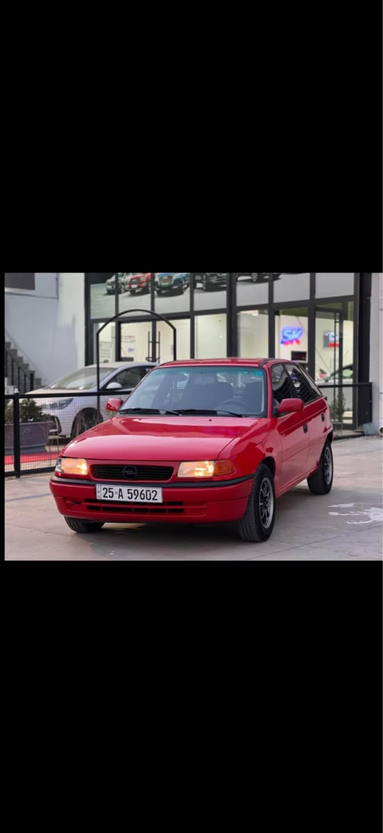 اوبل استرا موديل 1992 محرك 18 لون احمر 
سياره نظيفه كلش كدام عينك تجي تشوفه شرط الفحص 
المحرك بي خيط بخار 
التحويل ثاني يوم
رقم كركوك جديد
سنويه 2030  مشروع وطني 
مامتواجد ̨؏ فيس 
*********** كركوك, العراق
