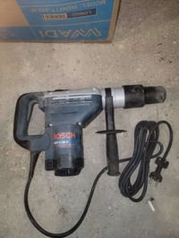 متوفر دريل بوش جديد ممشتغل بدون ملحقات 07700079430